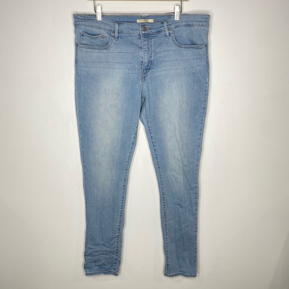 Levi’s High Rise 311 Shaping Skinny Jeans